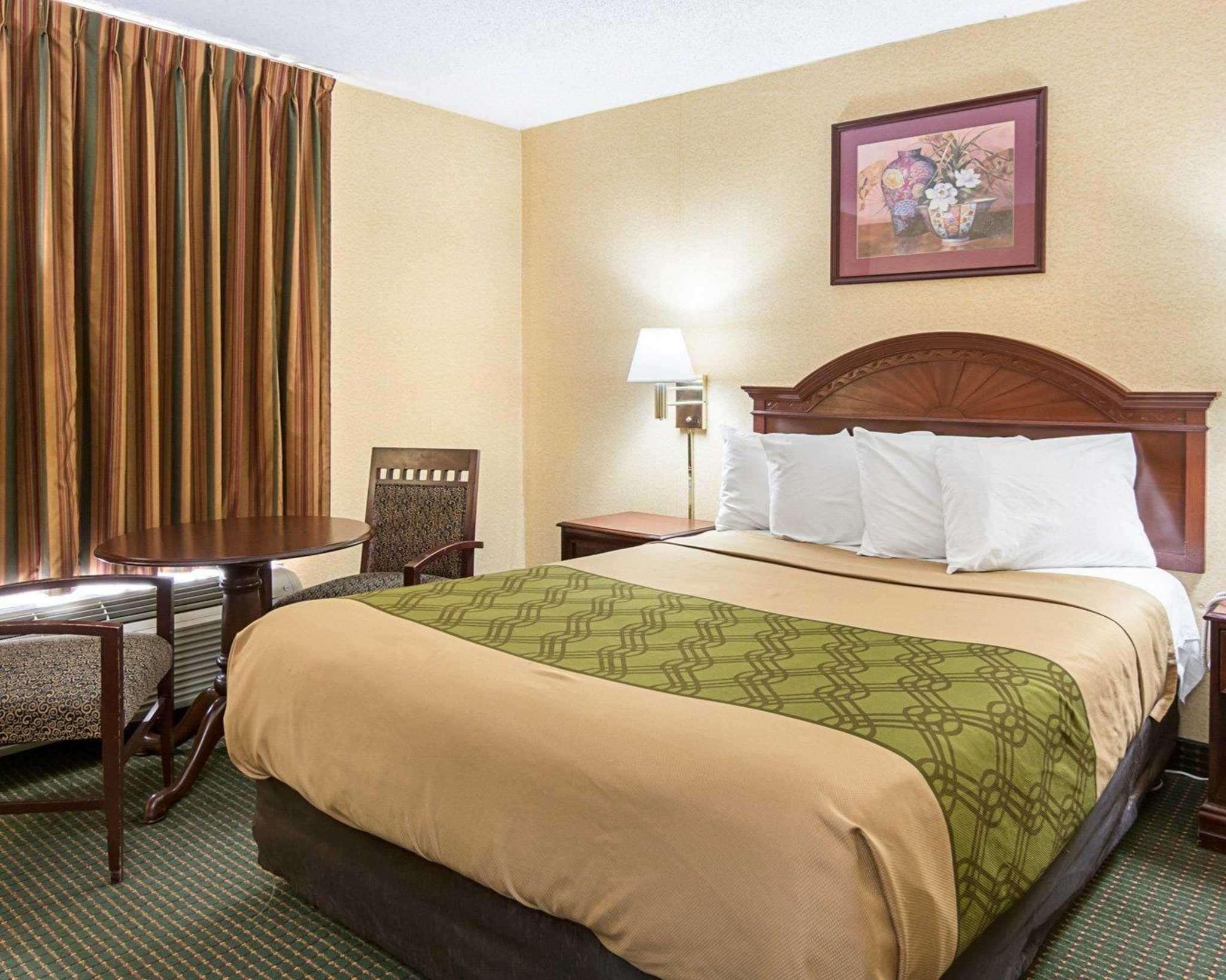 Econo Lodge Near Quantico Marine Base Dumfries Buitenkant foto