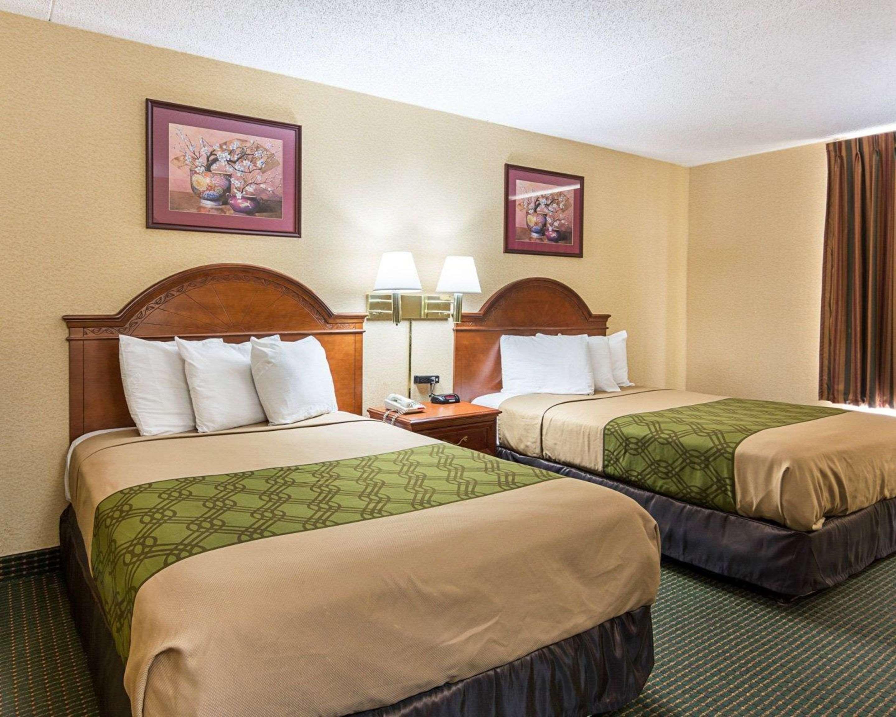 Econo Lodge Near Quantico Marine Base Dumfries Buitenkant foto