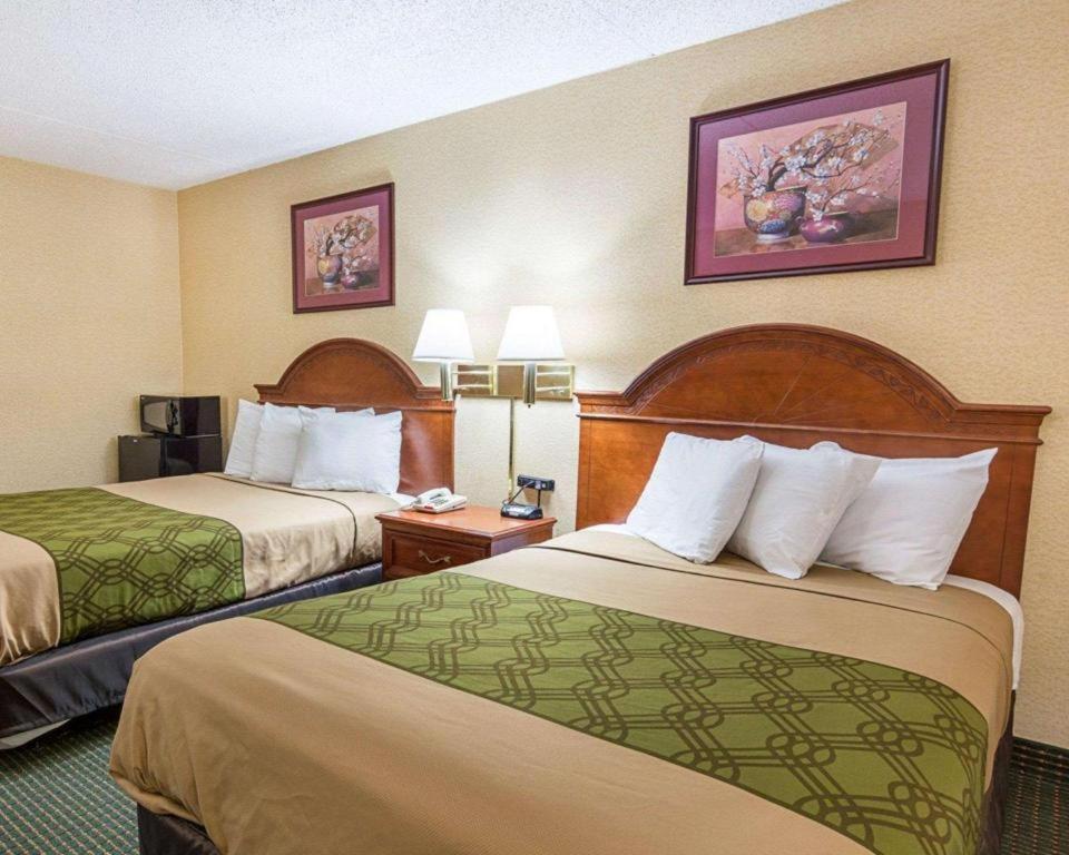 Econo Lodge Near Quantico Marine Base Dumfries Buitenkant foto